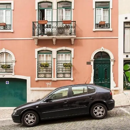Apartman Guestready - Stylish Flat Near Lisbon's Iconic Ave *