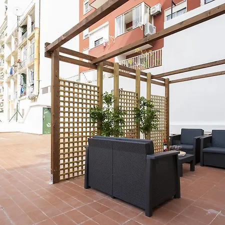 Apartment Joivy Superb 1-Bed Apt With Workspace And Terrace, Close To Avenida Da Liberdade