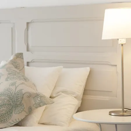 Joivy Superb 1-Bed Apt With Workspace And Terrace, Close To Avenida Da Liberdade Lisbon